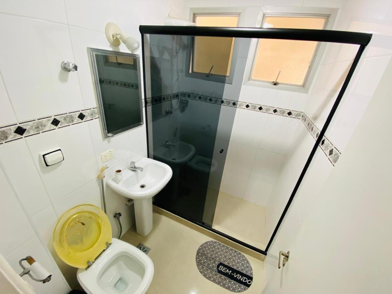 Apto De Um Dorm Centro Pitangueiras グァルジャー エクステリア 写真